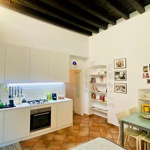 Sweet Navigli S1 Apartament