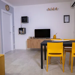  Appartement La Casa Sul Naviglio Di Debora